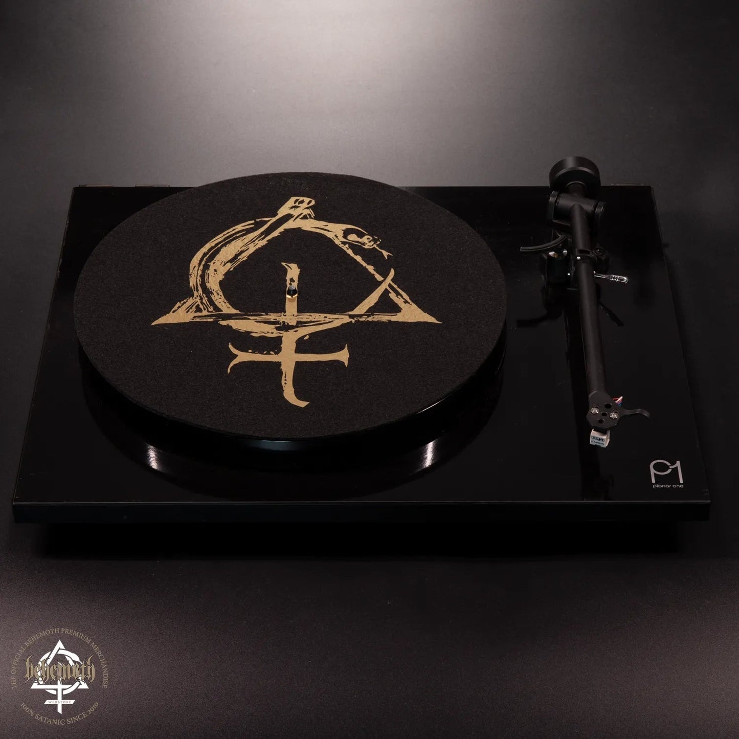 „Contra Snake“ Behemoth Plattenspieler-Slipmat